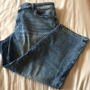 Women’s plus size capri’s